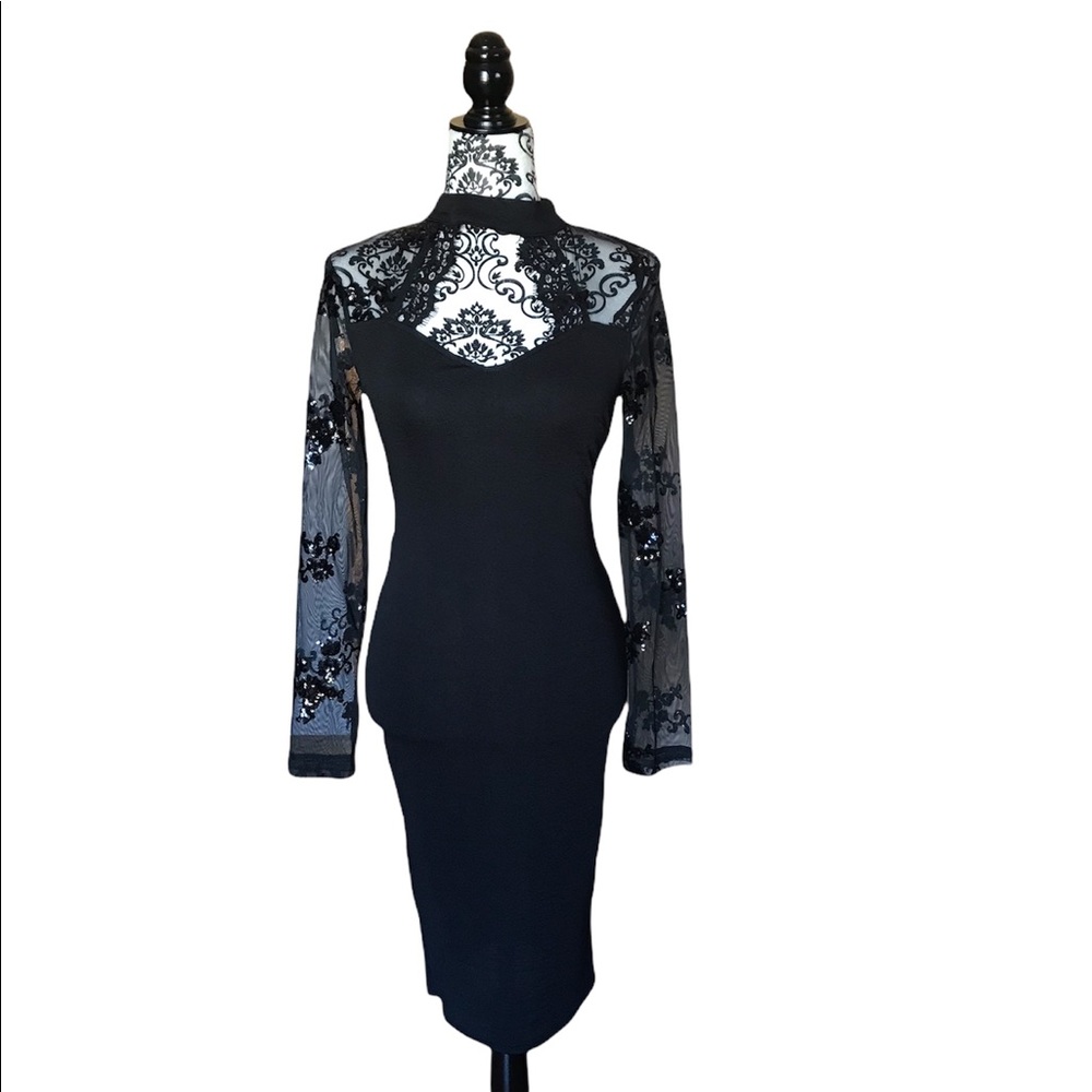 AX PARIS SEQUIN DRESS - Picture 5 of 7